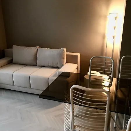 Julia Apartman
