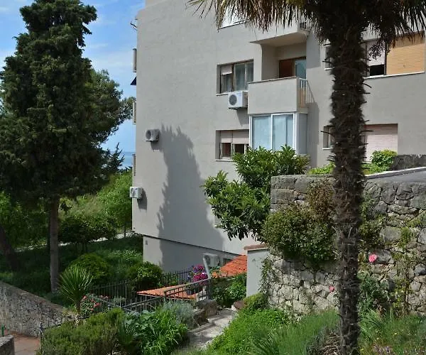 Apartman Julia *
